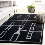 Safavieh Fifth Avenue 4'-0" x 6'-0" Rug in Black / Ivory
