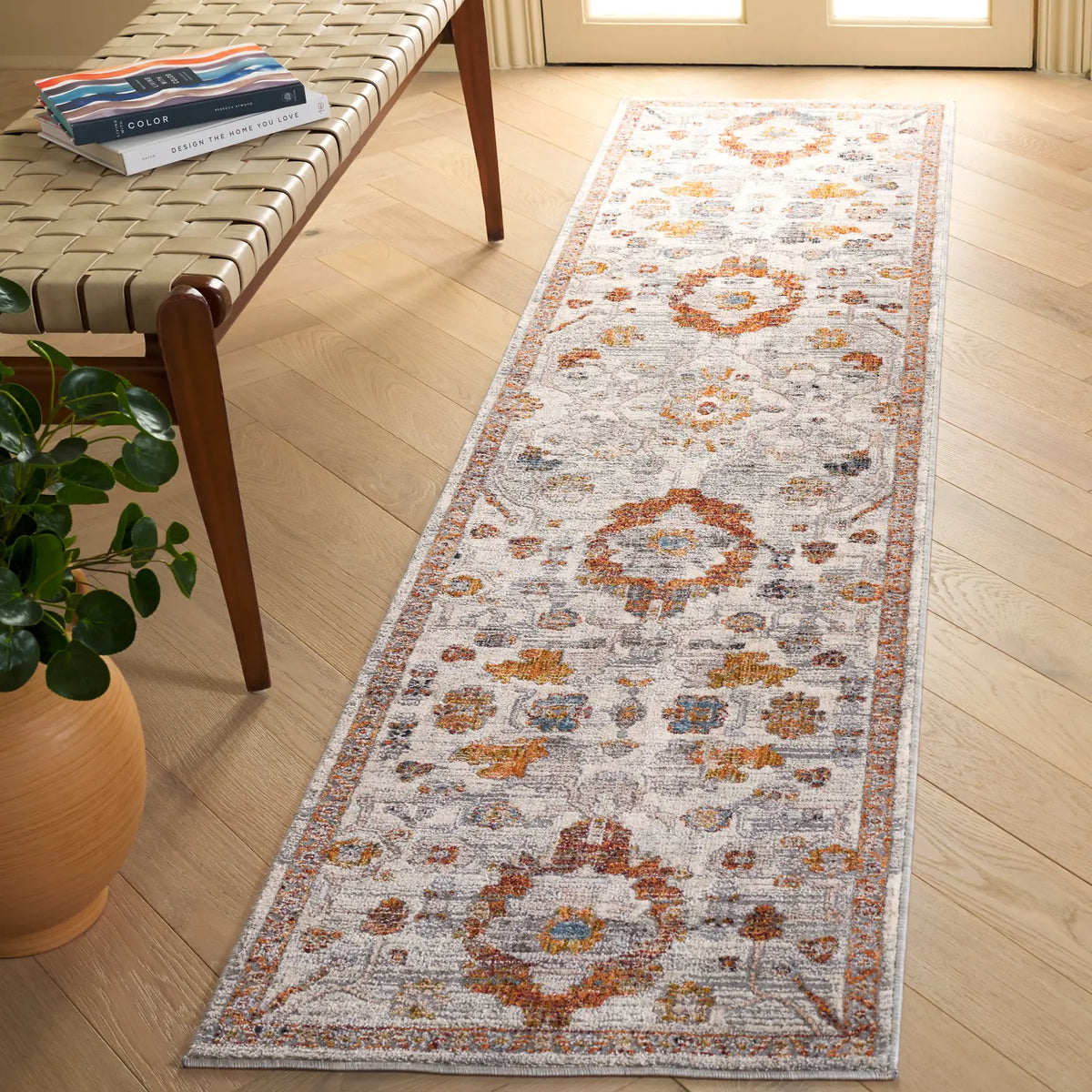 Safavieh Heirloom 700 2'-0" x 8'-0" Rug in Ivory Grey / Rust