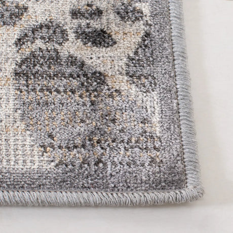 Safavieh Atlas 4'-0" x 6'-0" Rug in Ivory / Grey