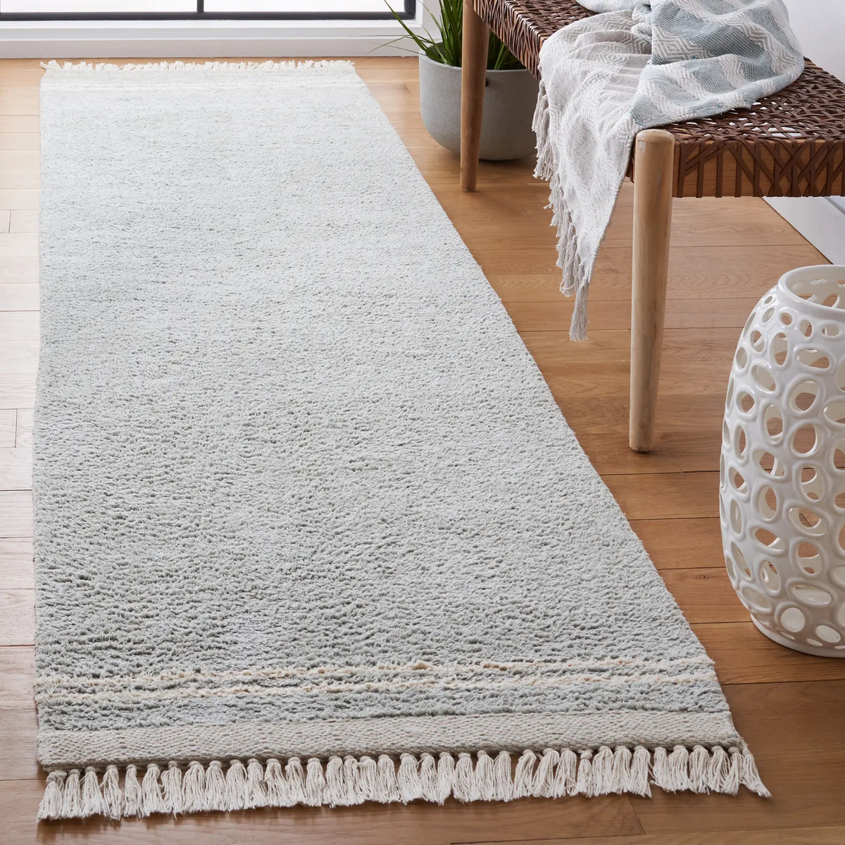 Safavieh Easy Care 2'-3" x 11'-0" Rug in Light Blue / Ivory