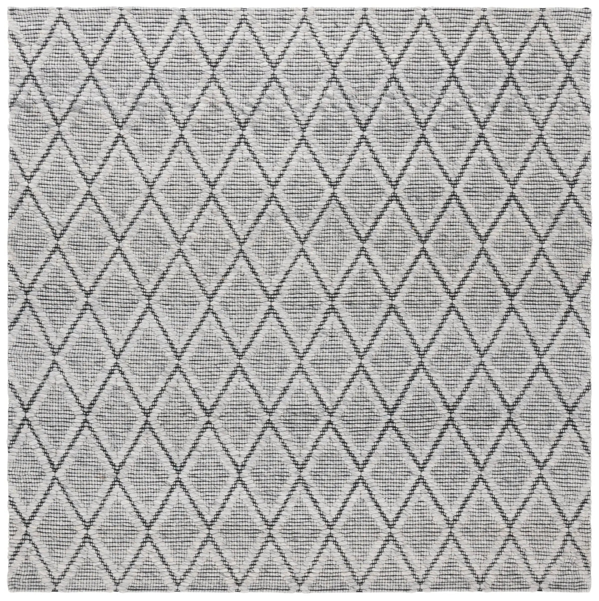 Safavieh Marbella 6'-0" x 6'-0" Rug in Light Grey / Black