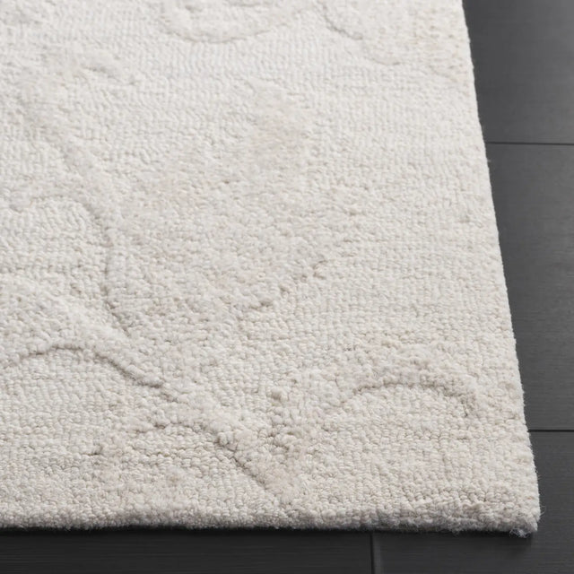 Safavieh Blossom 4'-0" x 6'-0" Rug in Ivory