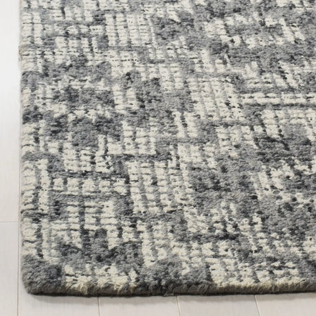 Safavieh Abstract 6'-0" x 9'-0" Rug in Ivory / Dark Grey