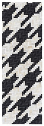 Safavieh Studio Leather 2'-3" x 7'-0" Rug in Ivory / Black