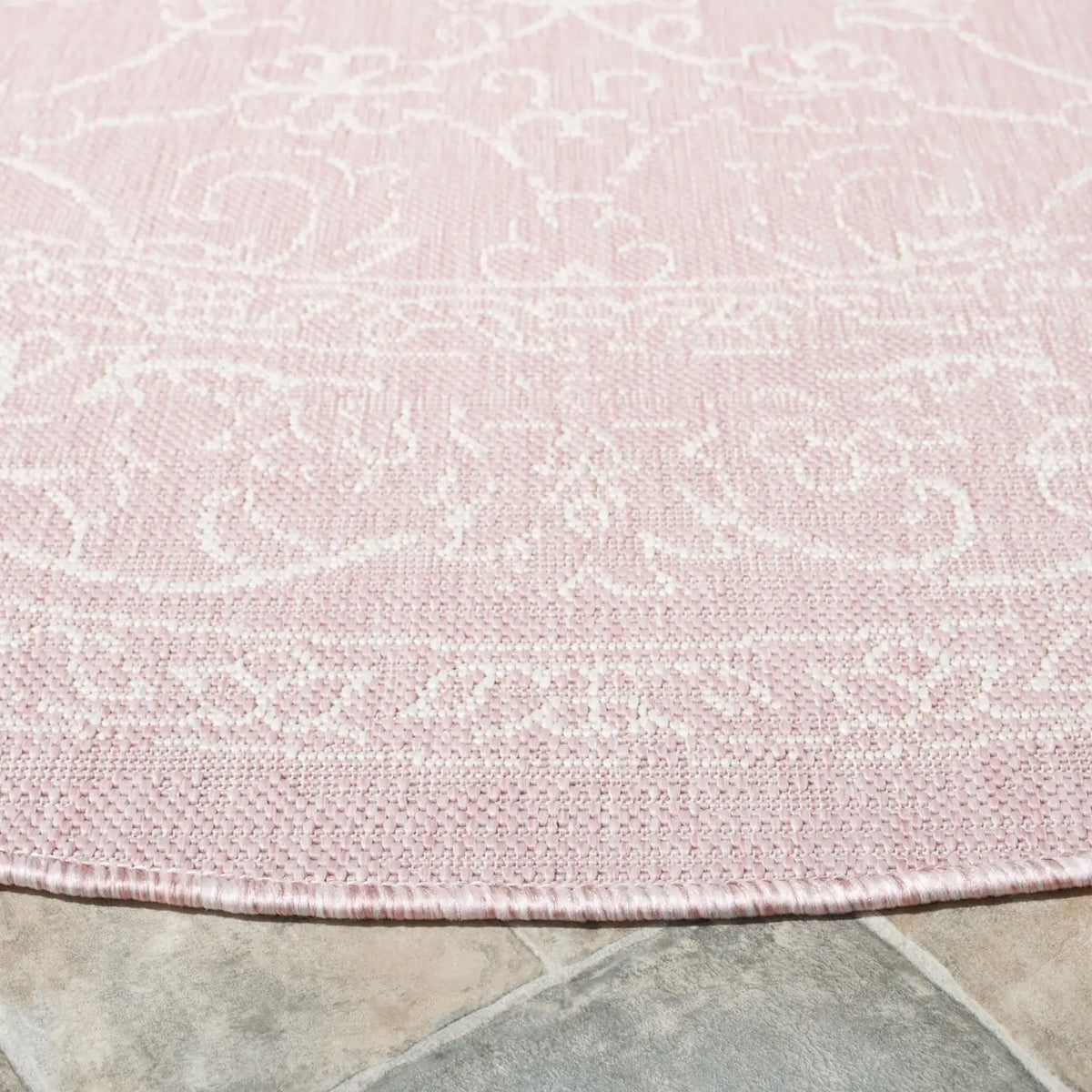 Safavieh Courtyard 6'-7" x 6'-7" Rug in Soft Pink / Ivory