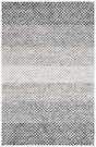 Safavieh Micro-Loop 4'-0" x 6'-0" Rug in Black / Ivory