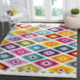 Safavieh Fiesta Shag 4'-0" x 6'-0" Rug in Cream / Multi