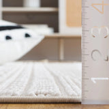 Safavieh Camden 4'-0" x 6'-0" Rug in Ivory