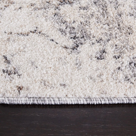 Safavieh Aston 5'-3" x 5'-3" Rug in Ivory / Grey