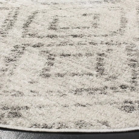 Safavieh Adirondack 5'-0" x 5'-0" Rug in Light Grey / Grey
