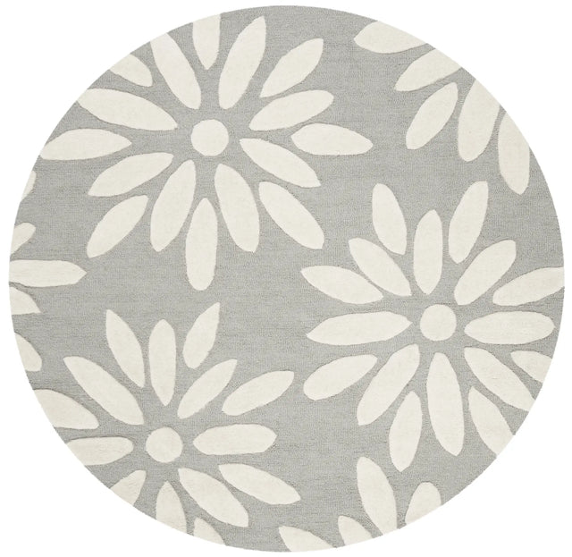 Safavieh Safavieh Kids 5'-0" x 5'-0" Rug in Grey / Ivory