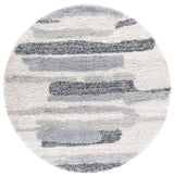 Safavieh Fontana Shag  800 6'-7" x 6'-7" Rug in Grey / Ivory