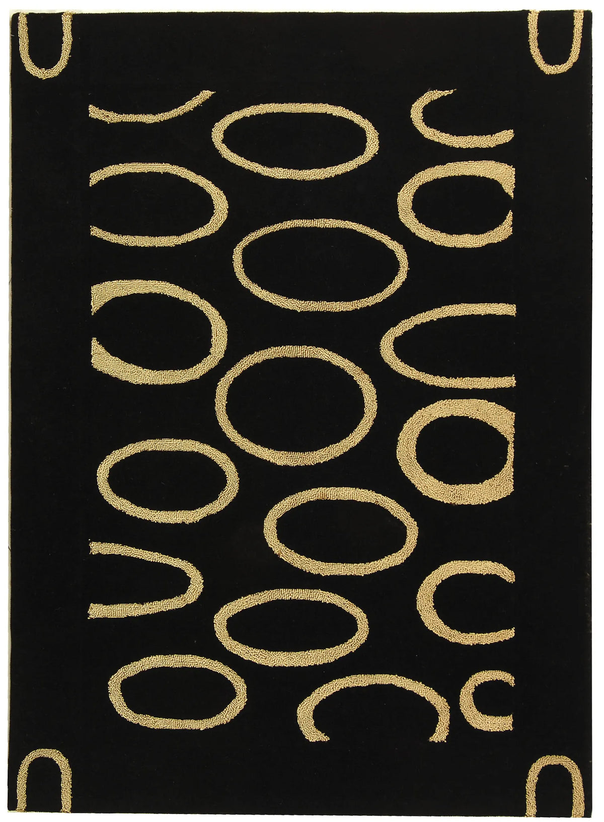 Safavieh Soho 3'-6" x 5'-6" Rug in Black / Ivory