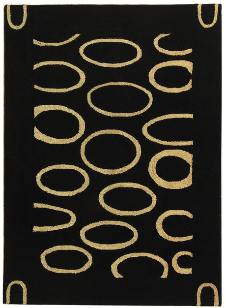 Safavieh Soho 3'-6" x 5'-6" Rug in Black / Ivory