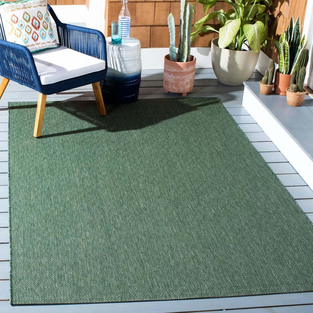 Safavieh Courtyard 4'-0" x 5'-7" Rug in Dark Green