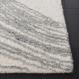 Safavieh Ebony 4'-0" x 6'-0" Rug in Ivory / Grey