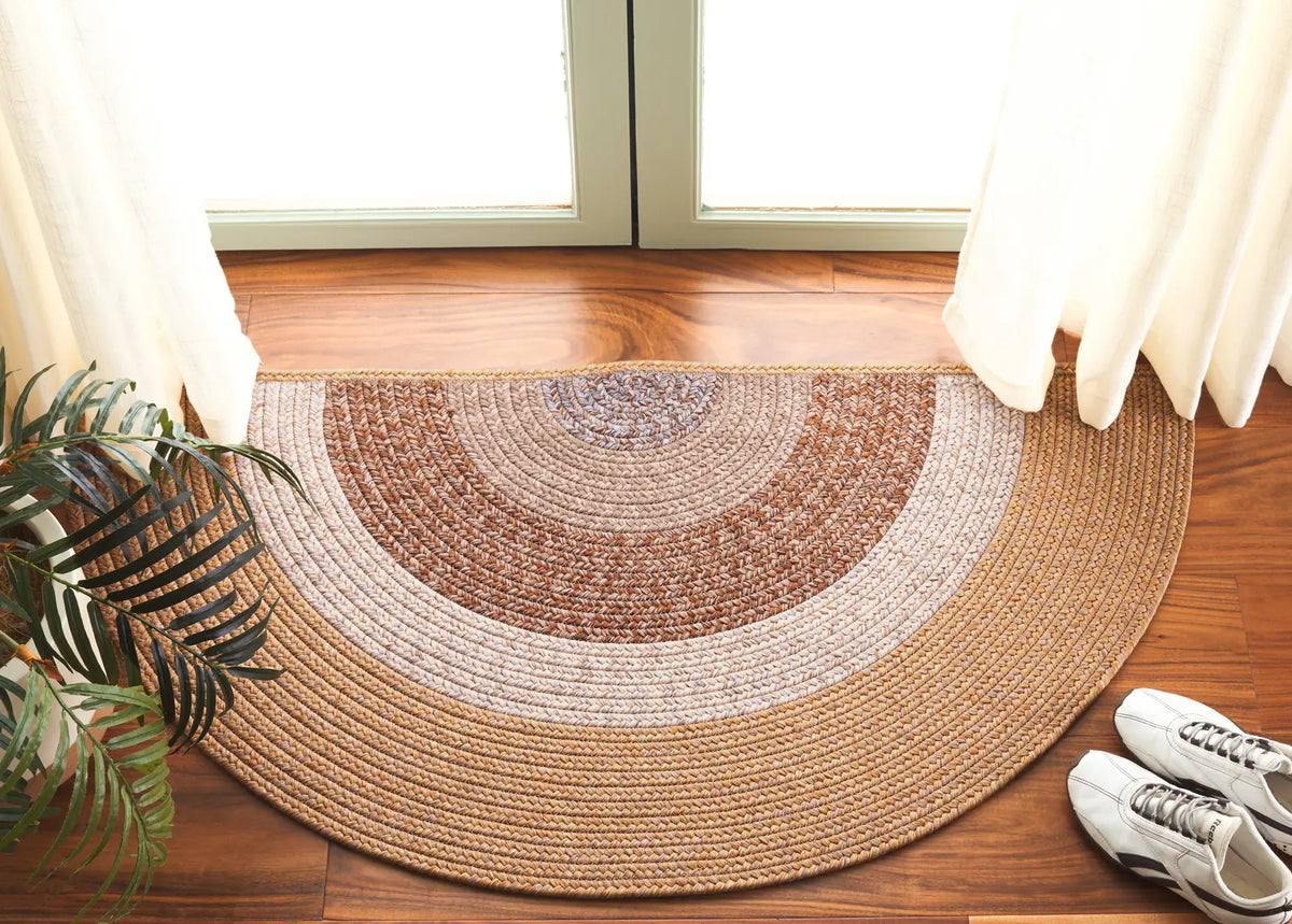 Safavieh Braided 2'-0" x 4'-0" Rug in Brown / Light Brown