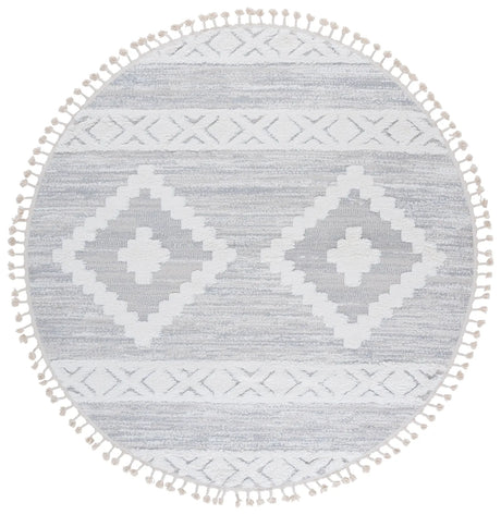 Safavieh Moroccan Tassel Shag 8'-0" x 8'-0" Rug in Ivory / Beige