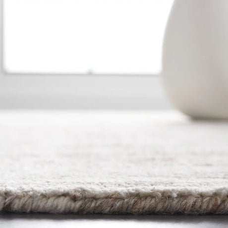 Safavieh Elements 4'-0" x 6'-0" Rug in Beige