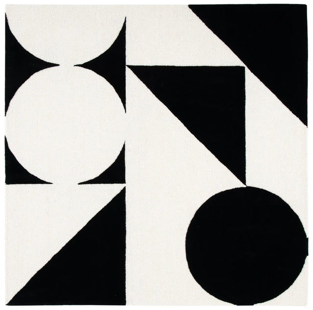 Safavieh Rodeo Drive 6'-0" x 6'-0" Rug in Ivory / Black