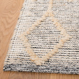 Safavieh Vermont 5'-0" x 8'-0" Rug in Gold / Ivory