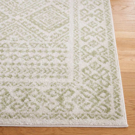 Safavieh Tulum 4'-0" x 6'-0" Rug in Ivory / Sage