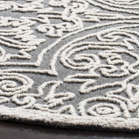 Safavieh Trace 6'-0" x 6'-0" Rug in Dark Grey / Light Grey