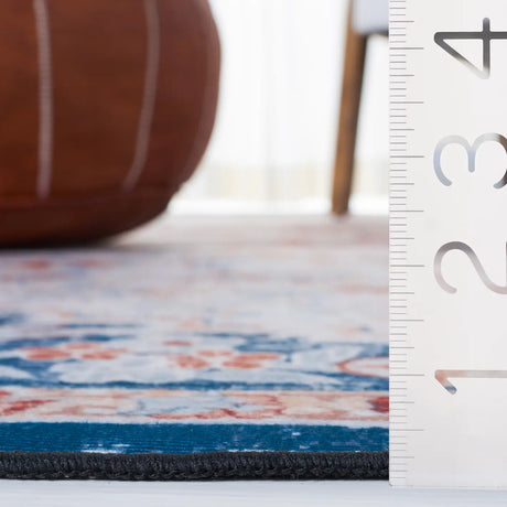 Safavieh Tucson 5'-0" x 8'-0" Rug in Beige / Rust