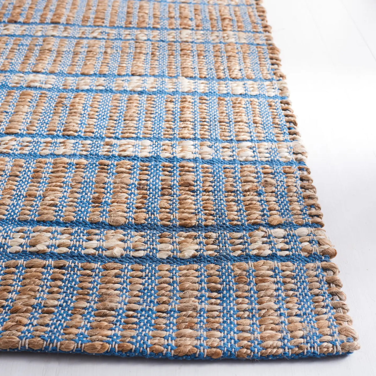 Safavieh Natural Fiber 4'-0" x 6'-0" Rug in Blue / Natural