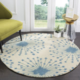 Safavieh Bella 5'-0" x 5'-0" Rug in Beige / Blue