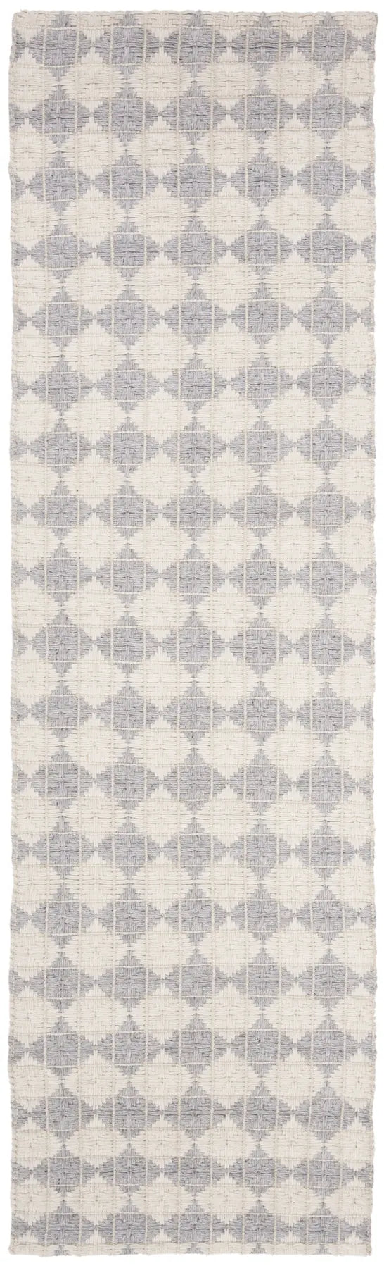 Safavieh Natura 2'-3" x 8'-0" Rug in Silver / Ivory