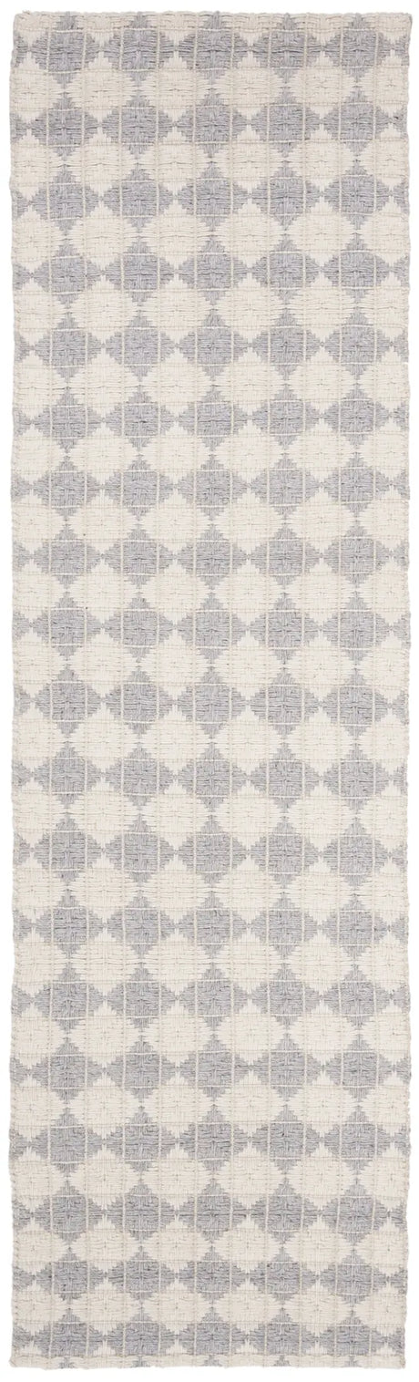 Safavieh Natura 2'-3" x 8'-0" Rug in Silver / Ivory