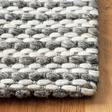 Safavieh Marbella 4'-0" x 6'-0" Rug in Charcoal / Ivory