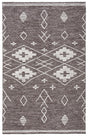 Safavieh Kilim 4'-0" x 6'-0" Rug in Brown / Ivory
