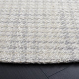 Safavieh Marbella 6'-0" x 6'-0" Rug in Grey / Ivory