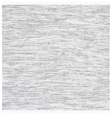 Safavieh Montauk 6'-0" x 6'-0" Rug in Silver