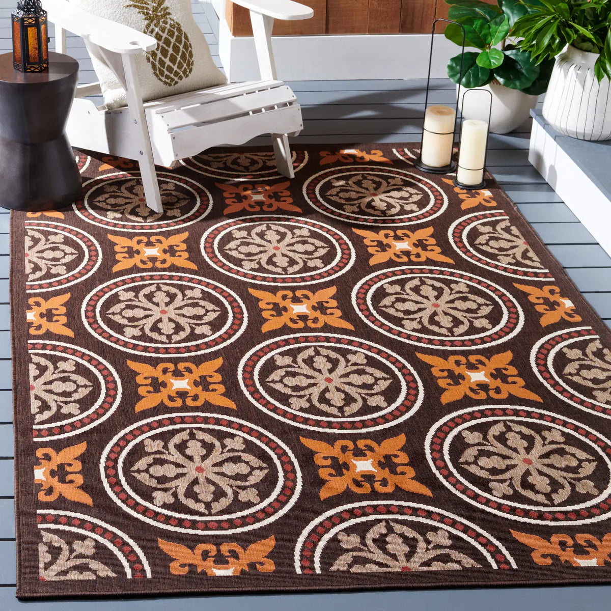 Safavieh Veranda 5'-3" x 7'-7" Rug in Chocolate / Terracotta