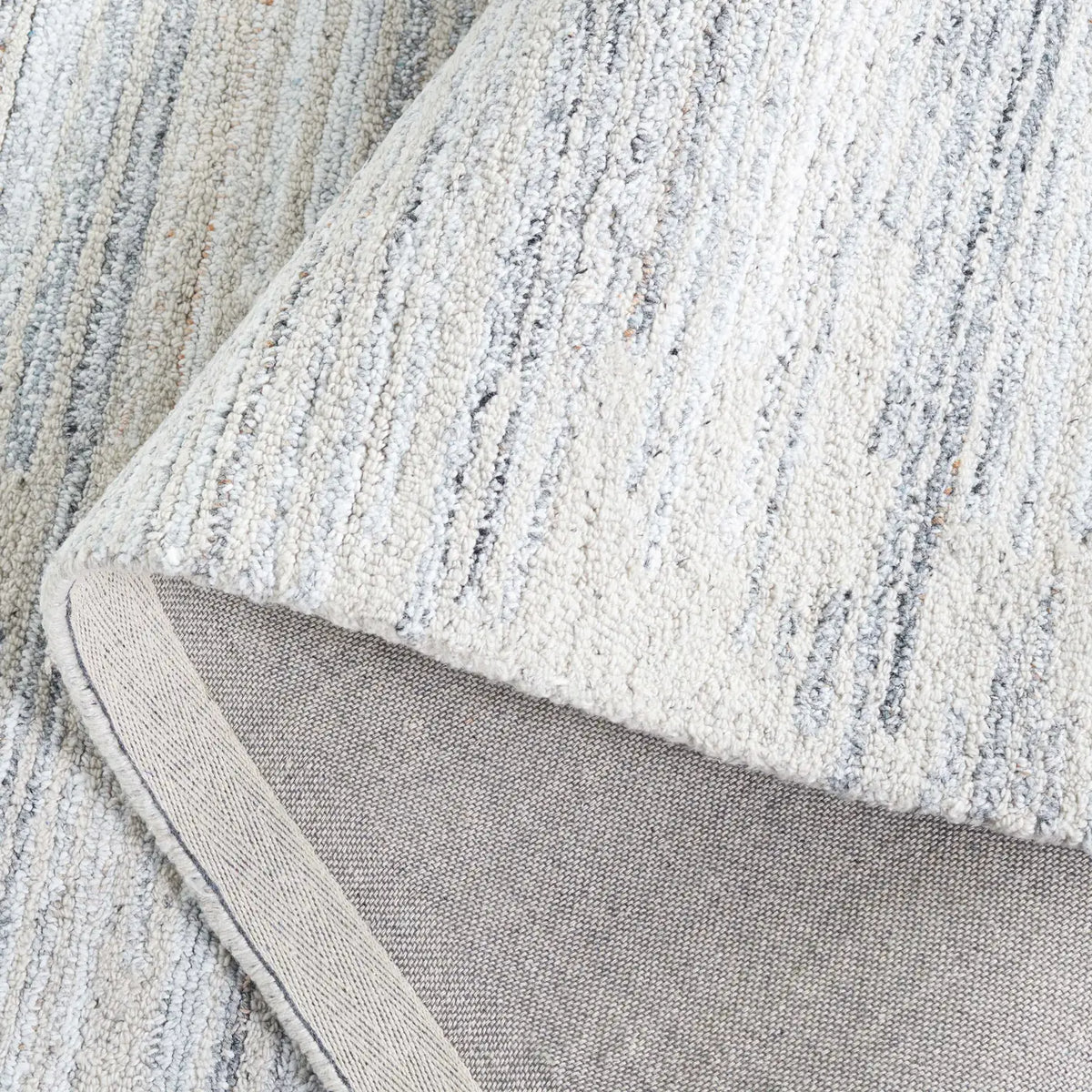 Safavieh Abstract 4'-0" x 6'-0" Rug in Beige / Blue