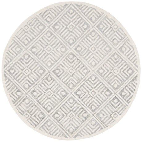 Safavieh Micro-Loop 5'-0" x 5'-0" Rug in Grey / Ivory