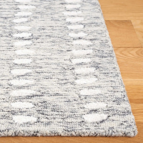 Safavieh Abstract 4'-0" x 6'-0" Rug in Grey / Ivory