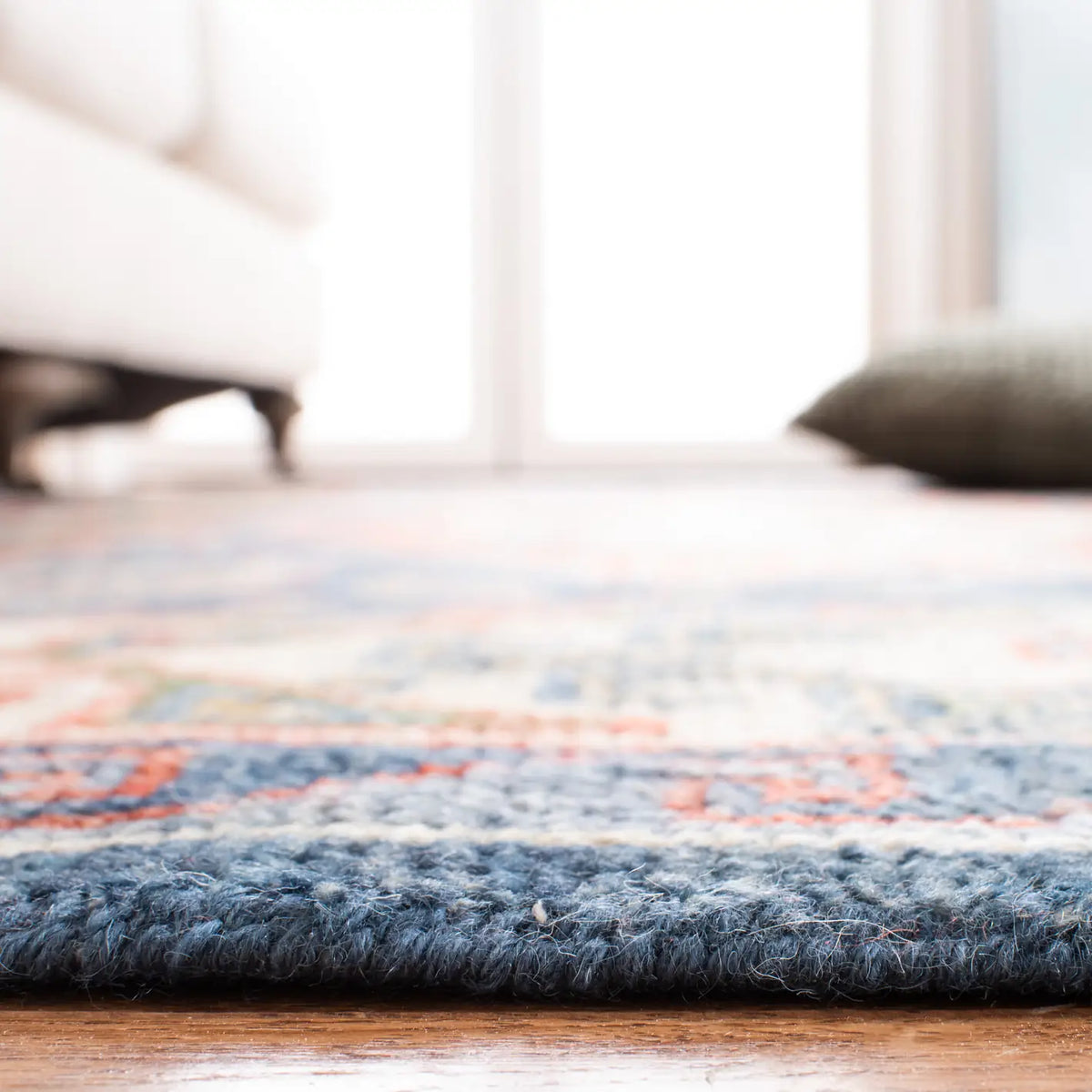 Safavieh Samarkand 10'-0" x 14'-0" Rug in Blue / Beige