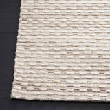Safavieh Marbella 4'-0" x 6'-0" Rug in Beige
