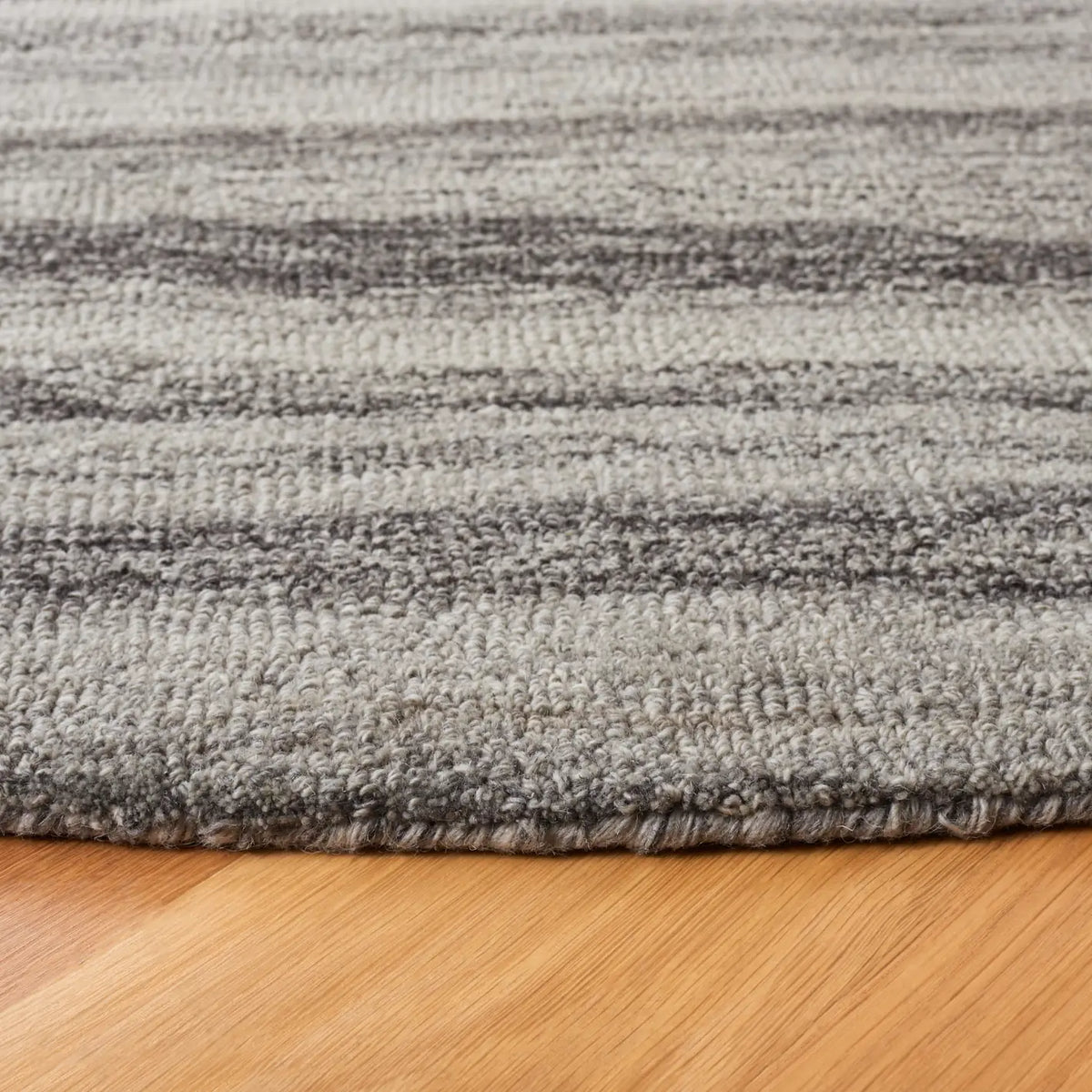 Safavieh Abstract 6'-0" x 6'-0" Rug in Grey