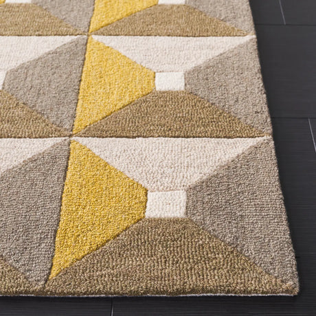 Safavieh Genre 4'-0" x 6'-0" Rug in Grey / Gold