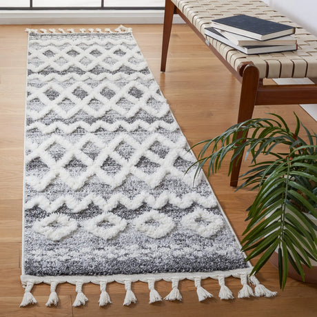Safavieh Moroccan Tassel Shag 2'-3" x 8'-0" Rug in Grey / Ivory