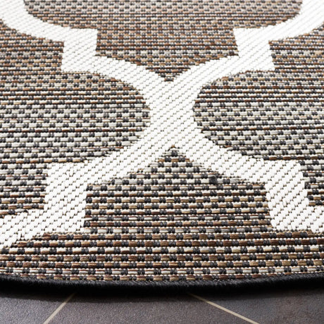 Safavieh Havana 6'-7" x 6'-7" Rug in Light Brown / Ivory