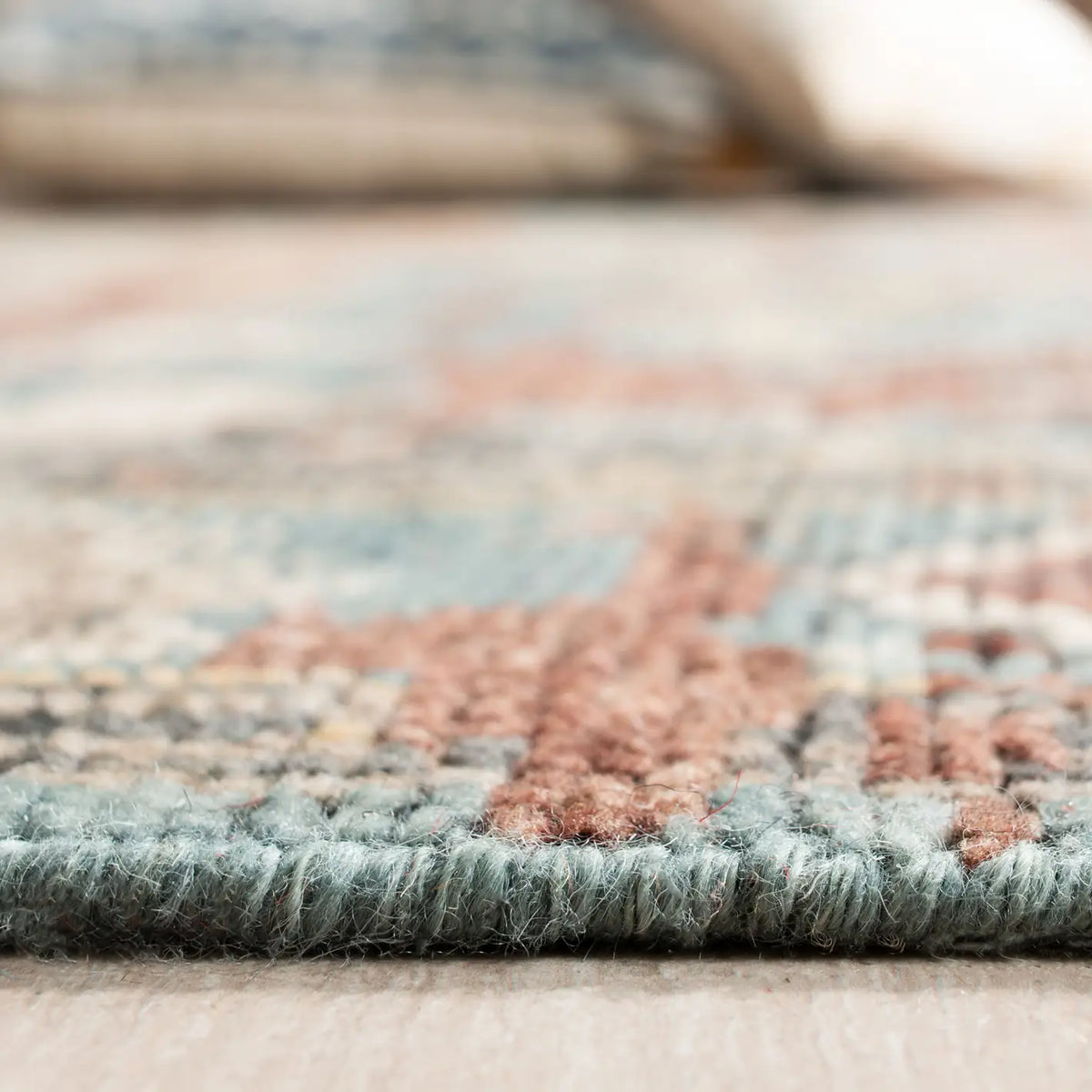 Safavieh Izmir 6'-0" x 9'-0" Rug in Blue / Light Brown