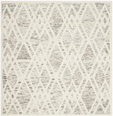 Safavieh Cambridge 6'-0" x 6'-0" Rug in Light Brown / Ivory