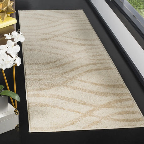 Safavieh Adirondack 2'-6" x 10'-0" Rug in Cream / Champagne