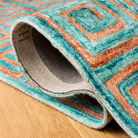 Safavieh Sahara 4'-0" x 6'-0" Rug in Rust / Aqua